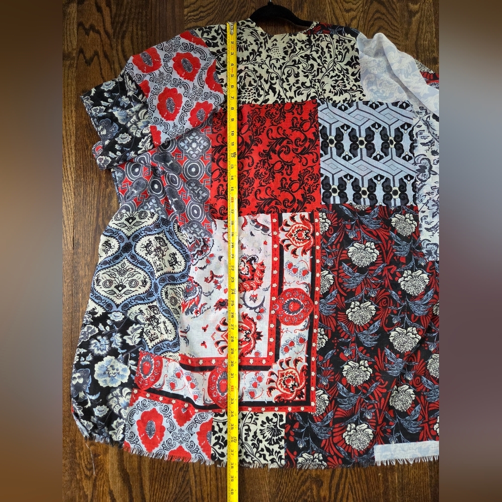Black and Red Boho Womens Lightweight Kimono - Picture 10 of 12